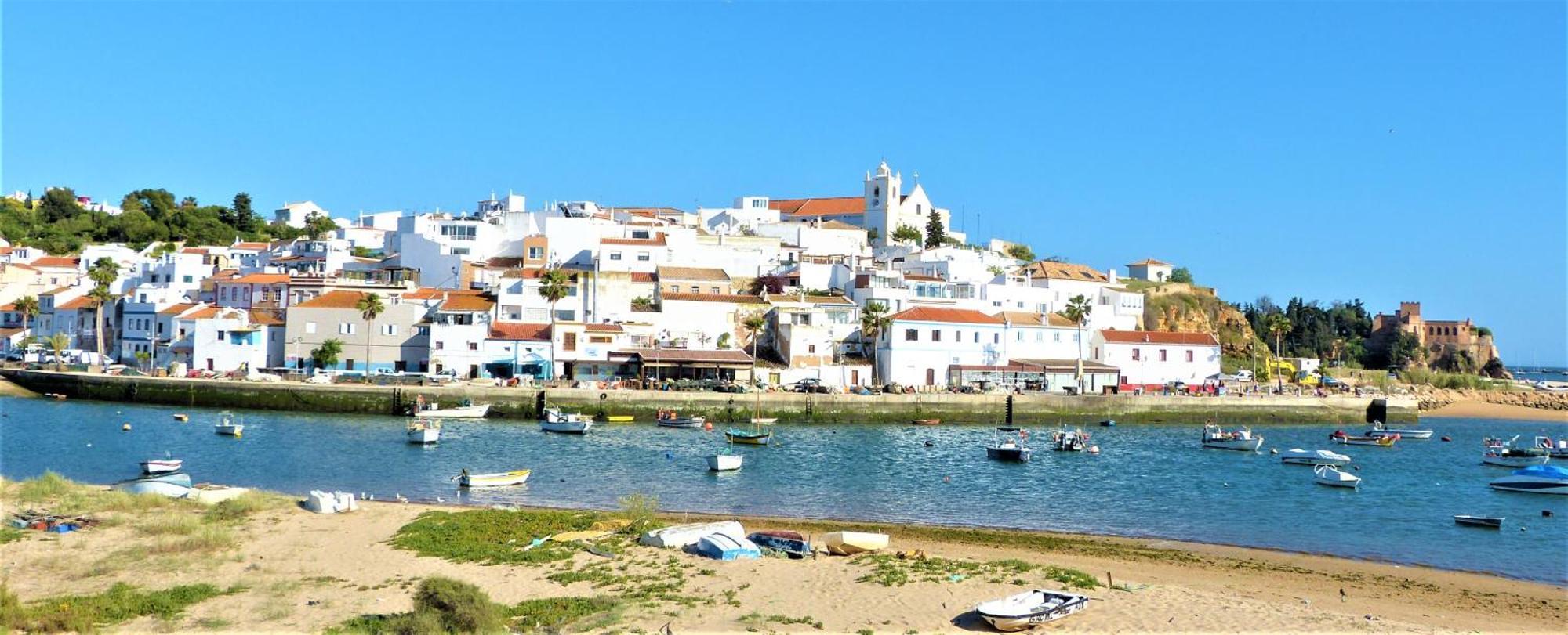 Wonderful Apartment In Ferragudo 2Double Beds Near Beaches And Golf Экстерьер фото